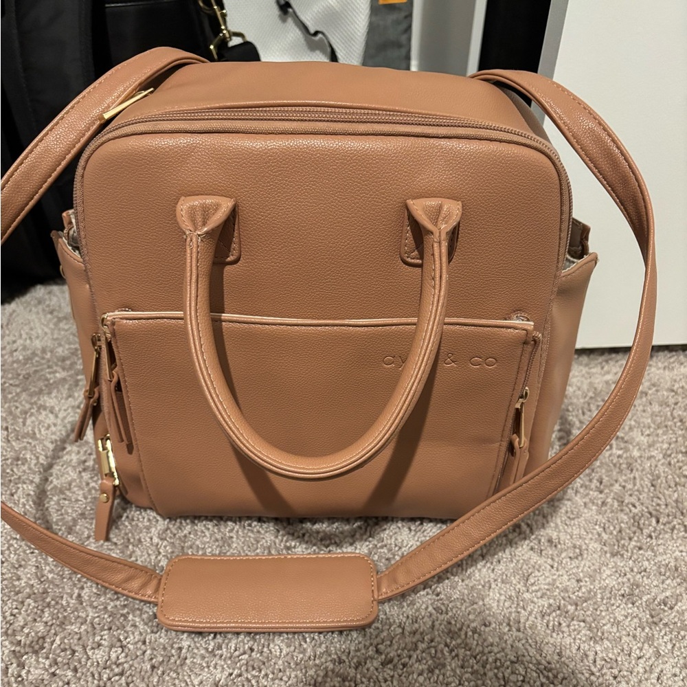 Mini diapers bag 
Ayla & Co